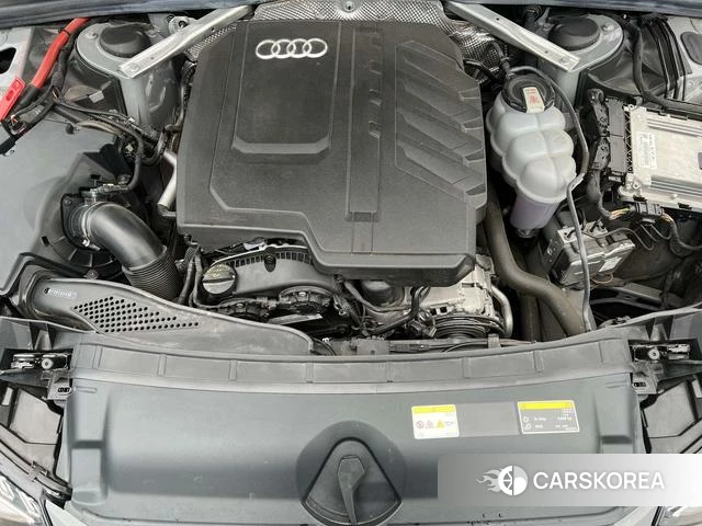 Audi A4L 2024 Темно-серый из Китая, фото 3