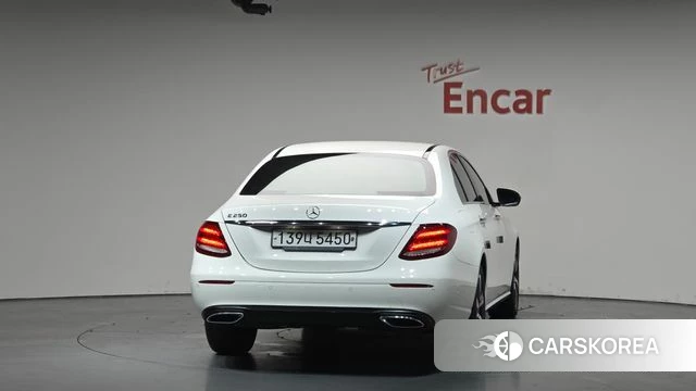 Mercedes-Benz E-Class W213 id 3916696 из Кореи 13