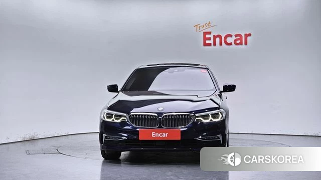BMW 5 Series (G30) id 4519905 из Кореи 13
