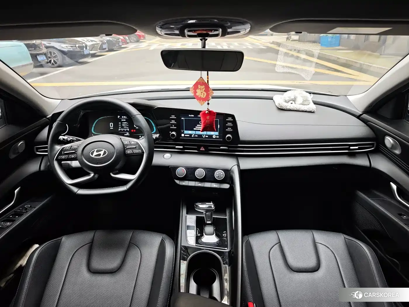 Hyundai Elantra 2025 Белый из Китая, фото 3