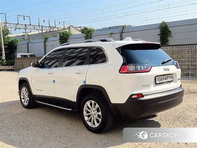 Jeep Cherokee (KL) id 2971032 из Кореи 13