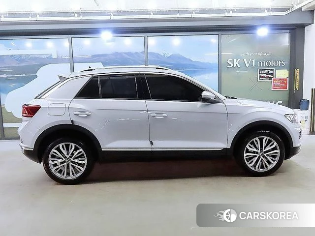 Volkswagen T-Roc 2021 Серебристо-серый из Кореи, фото 6