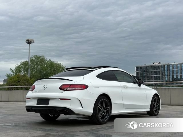 Mercedes-Benz Class C (imported) 2022 Белый из Китая, фото 6
