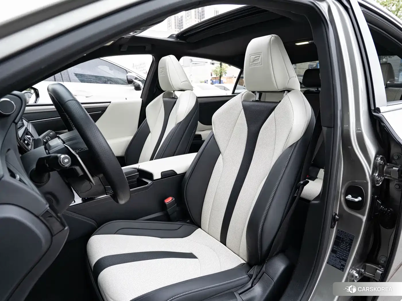 Lexus ES id 4554140 из Китая 14