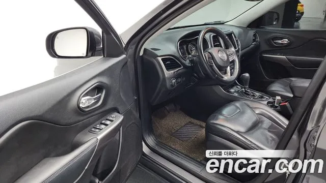 Jeep Cherokee (KL) id 2791456 из Кореи 13