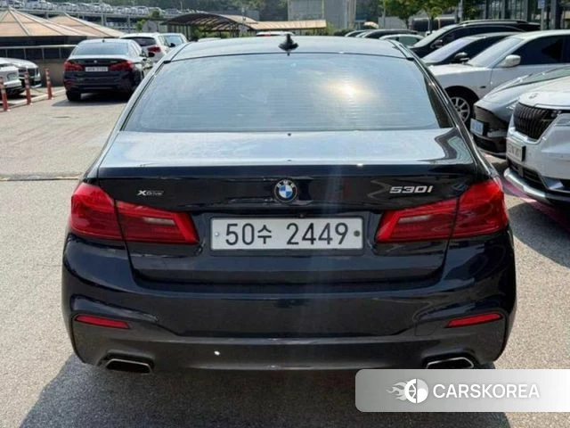 BMW 5 Series (G30) 2018 Черный из Кореи, фото 3