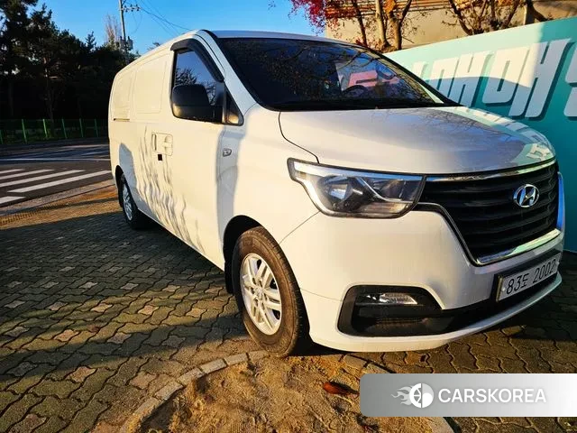 Hyundai The New Grand Starex id 3449478 из Кореи 7