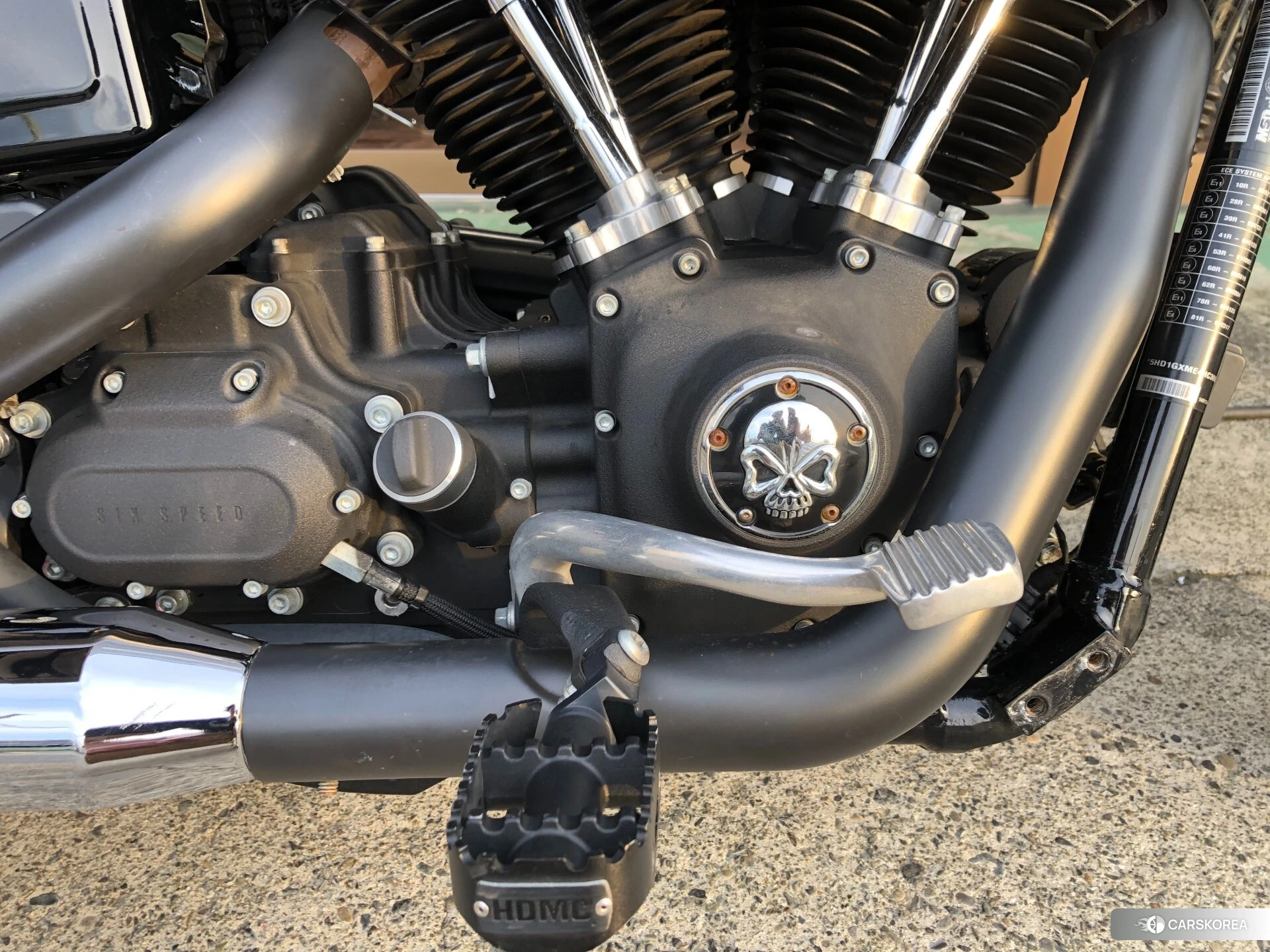 Harley-Davidson Dyna Street Bob FXDB1580 id 3946605 из Японии 23