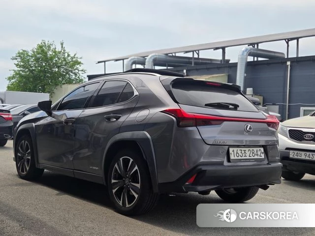 Lexus UX250h id 4397316 из Кореи 11