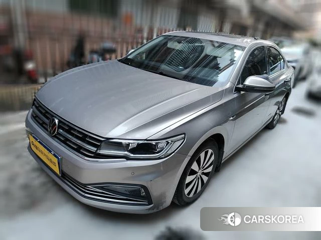 Volkswagen Bora 2021 Желтый из Китая, фото 3