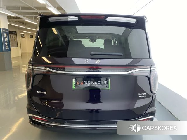 Red flag HQ9 PHEV id 4242555 из Китая 10
