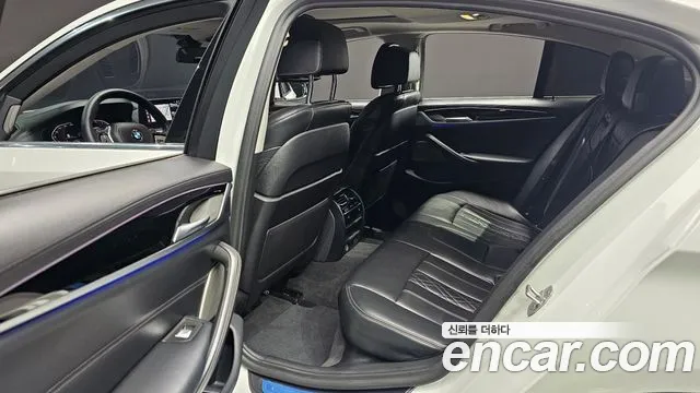 BMW 5 Series (G30) id 2699605 из Кореи 13