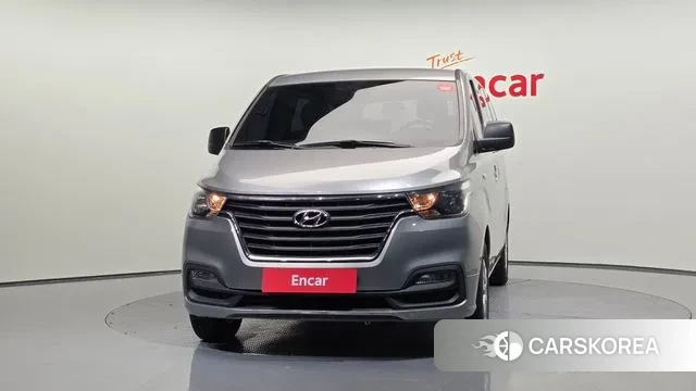 Hyundai The New Grand Starex id 3171462 из Кореи 13