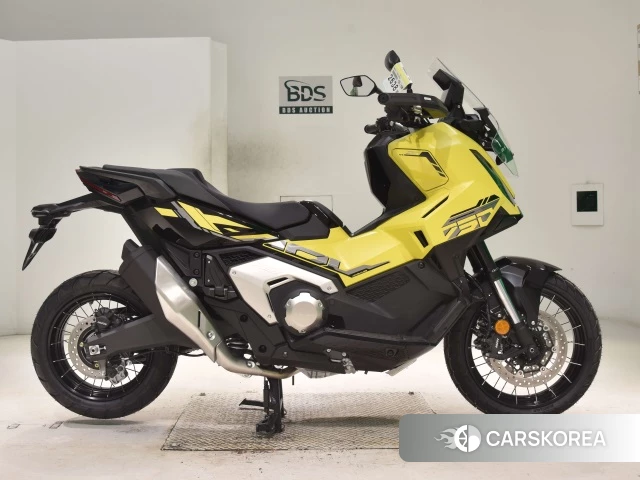Проданный Honda X-ADV 750 2026 из Японии