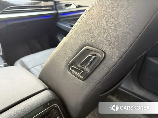 Volkswagen Passat id 4219754 из Китая 15