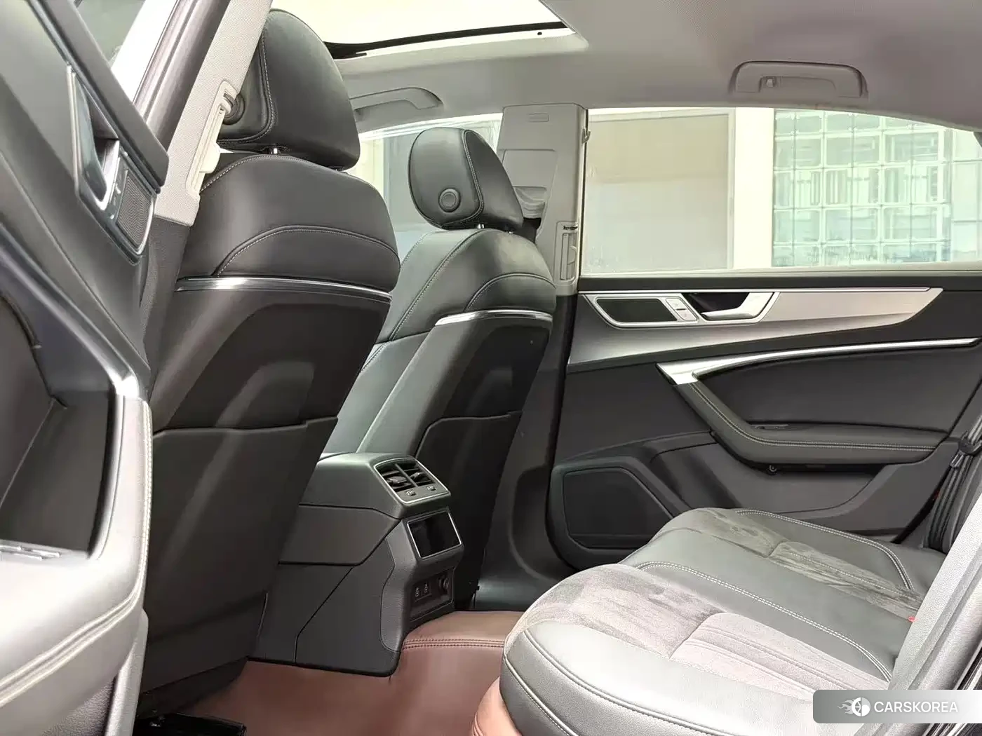 Audi A7L 2024 Черный из Китая, фото 6