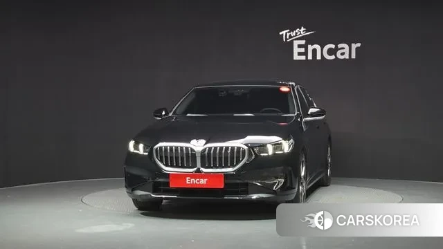 BMW 5 Series (G60) id 3310494 из Кореи 13