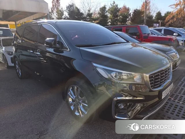 Kia The New Carnival id 3440003 из Кореи 11