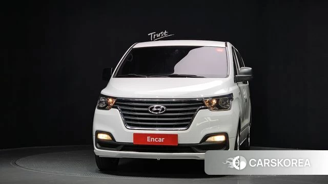 Hyundai The New Grand Starex id 4286073 из Кореи 23