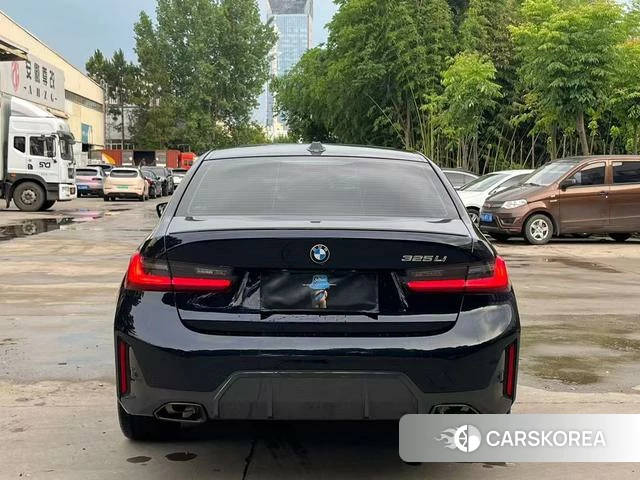 BMW 3 series 2023 Черный из Китая, фото 3