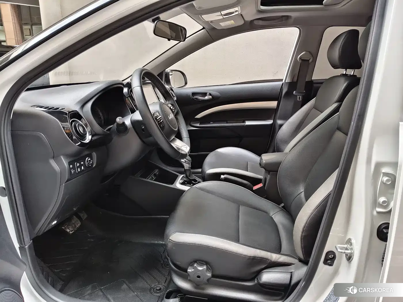 Kia KX1 2024 Белый из Китая, фото 5