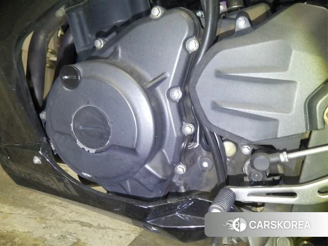 Engine photo