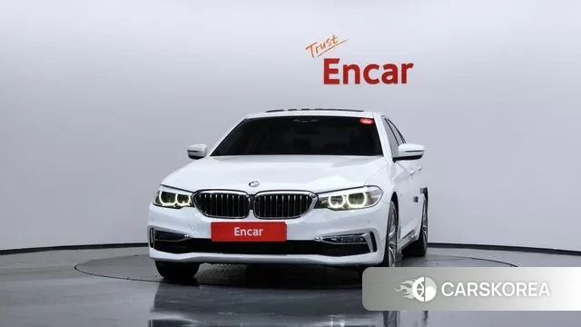 BMW 5 Series (G30) id 3345189 из Кореи 13