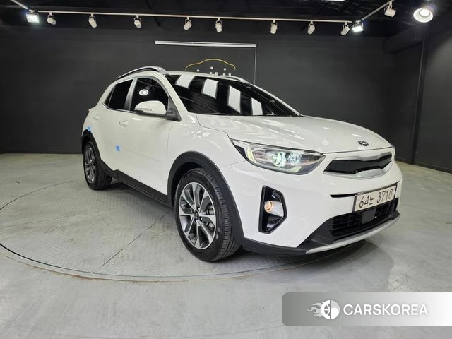 Kia Stonic id 4403626 из Кореи 13