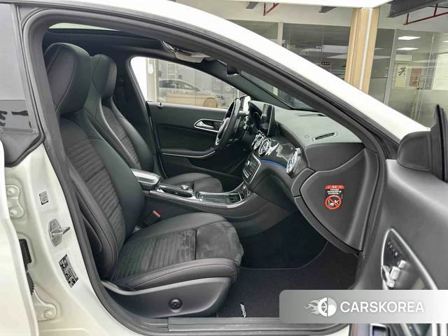 Mercedes-Benz CLA (import) 2018 Белый из Китая, фото 3