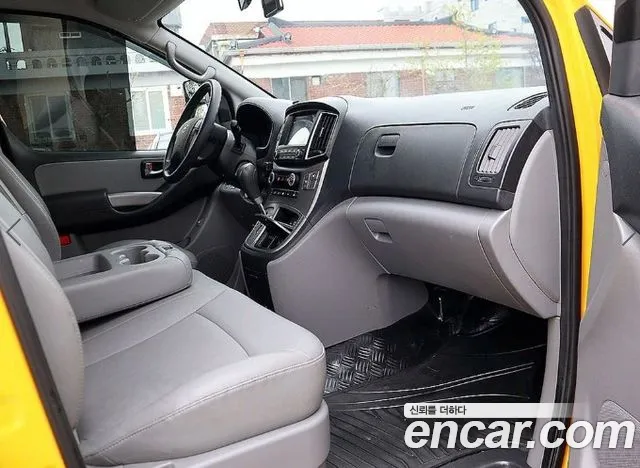 Hyundai The New Grand Starex id 2696077 из Кореи 13