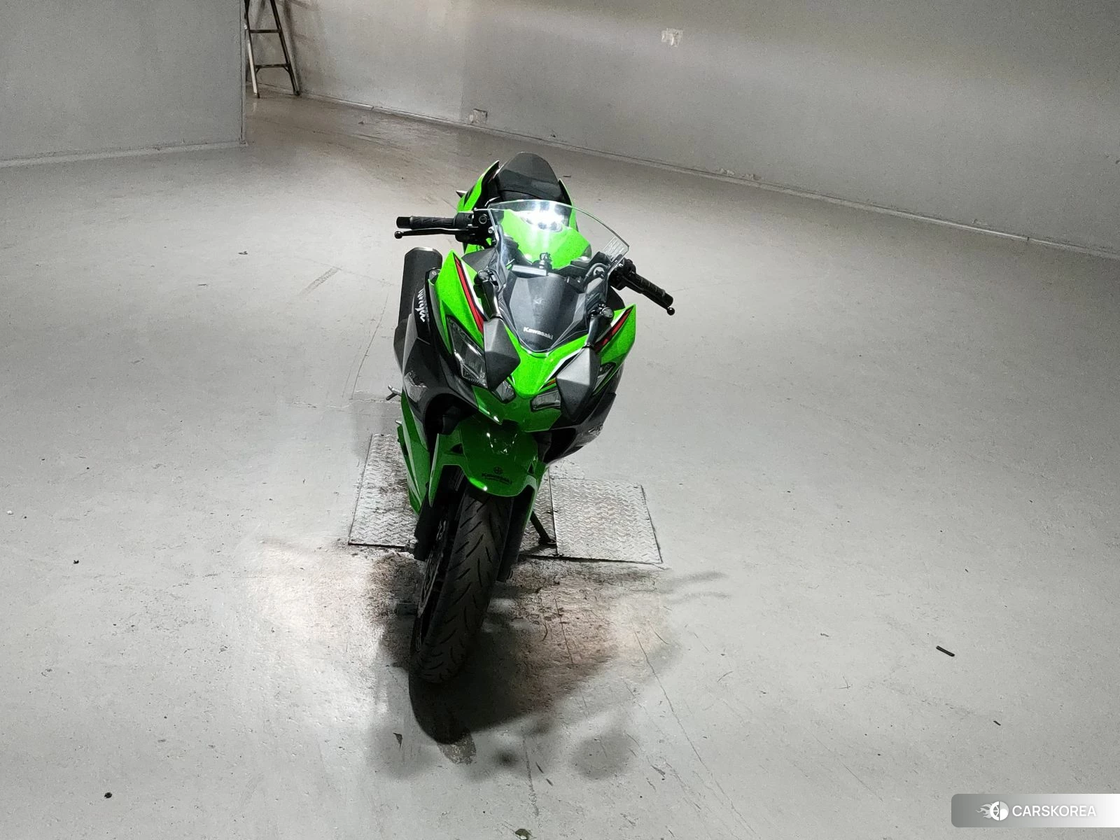 Проданный Kawasaki NINJA 400 2024 из Японии, фото 3