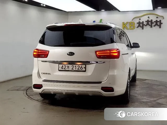 Kia The New Carnival id 3339436 из Кореи 13