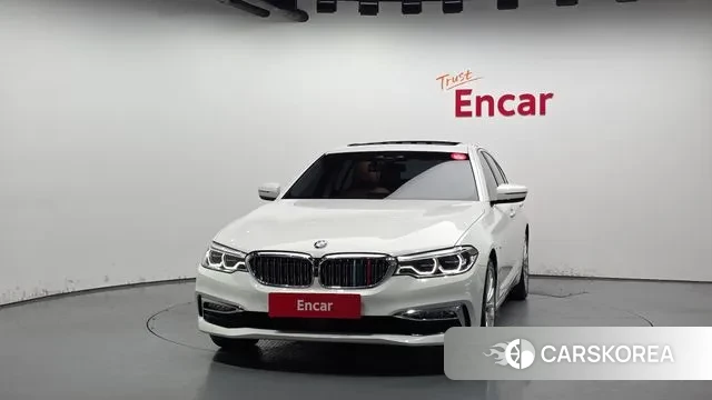 BMW 5 Series (G30) id 3284935 из Кореи 13