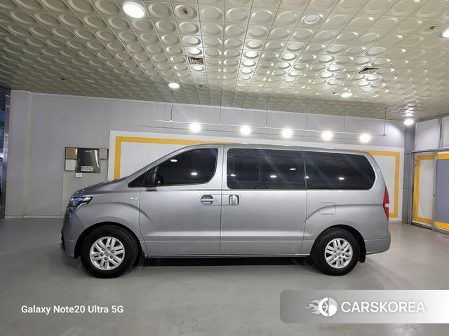 Hyundai The New Grand Starex id 3893237 из Кореи 13