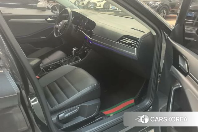 Volkswagen Sagitar id 4271531 из Китая 10