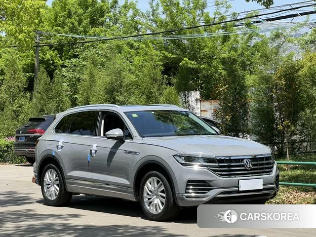 Volkswagen Touareg id 4211570 из Китая 15