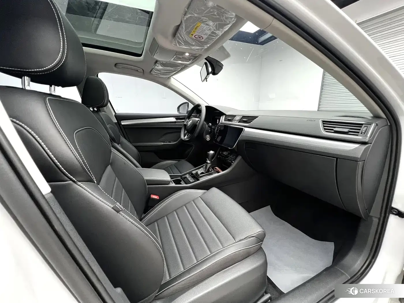 Skoda Superb id 4679796 из Китая 8