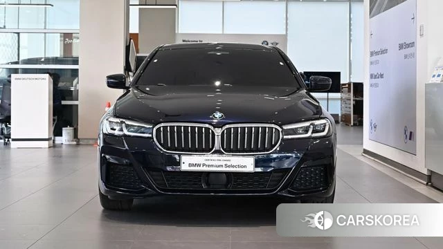 BMW 5 Series (G30) id 4488933 из Кореи 13