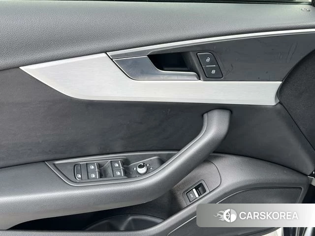 Audi A4L id 4262622 из Китая 23