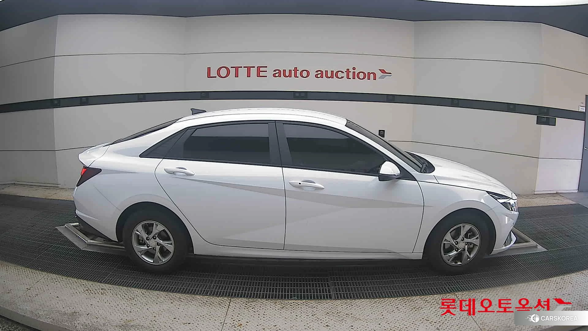 Hyundai Avante id 4902518 из Кореи 23