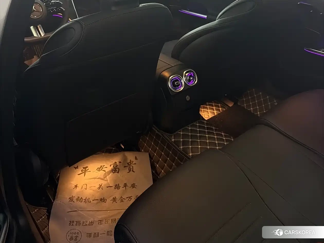 Mercedes-Benz C-class 2024 Белый из Китая, фото 3