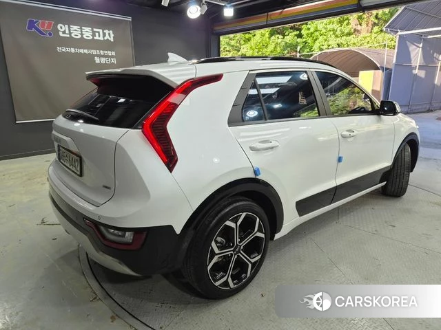 Kia Di Ol Nu Niro id 4293090 из Кореи 13