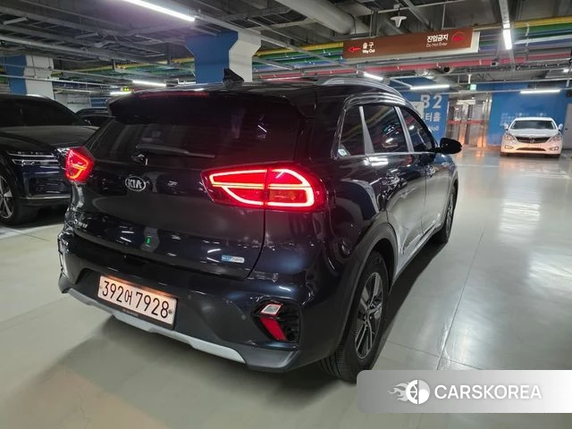 Kia The New Niro id 4196659 из Кореи 10