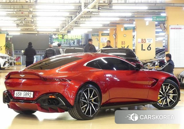 Aston Martin Vantage 2nd Generation id 4654216 из Кореи 13
