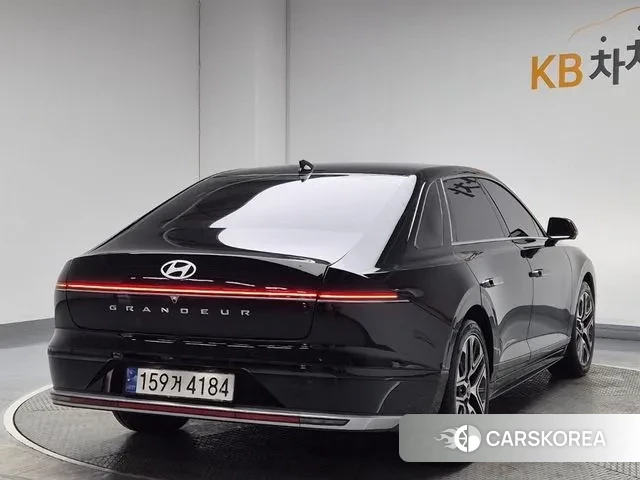 Hyundai Grandeur Hybrid (GN7) id 3643599 из Кореи 12