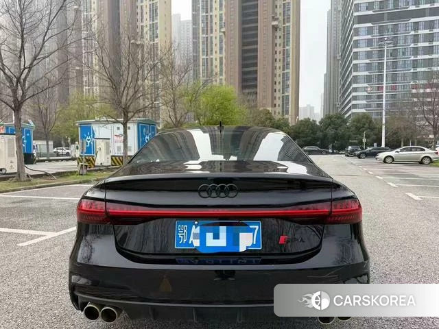 Audi A7L 2024 Черный из Китая, фото 3