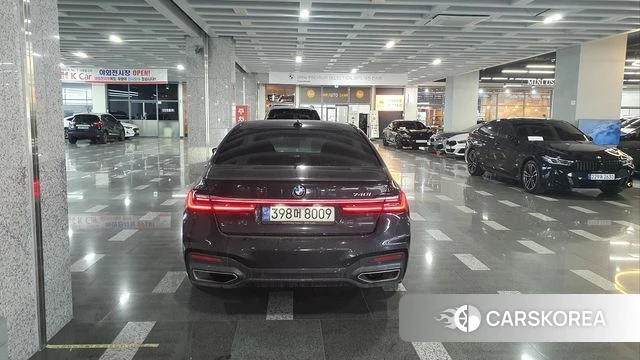 BMW 7 Series (G11) 2022 Черный из Кореи, фото 3