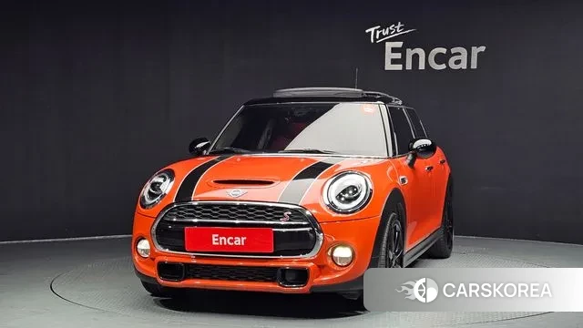 Mini Cooper S id 3479946 из Кореи 13