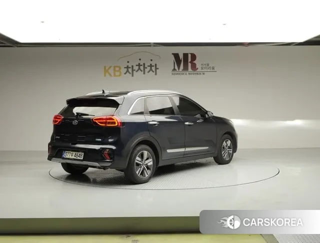 Kia The New Niro id 3567579 из Кореи 13