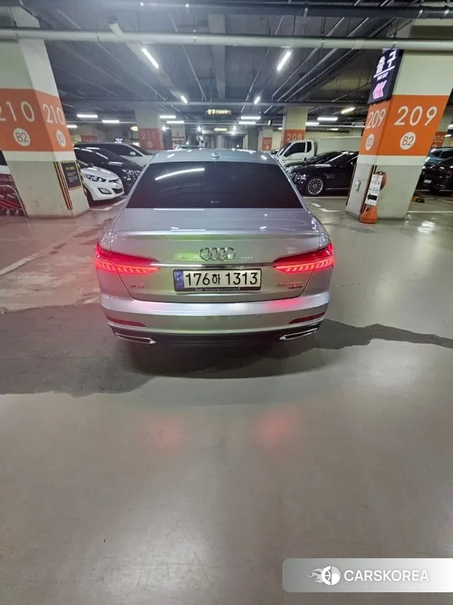 Audi A6 (C8) 2022 Серебряный из Кореи, фото 3